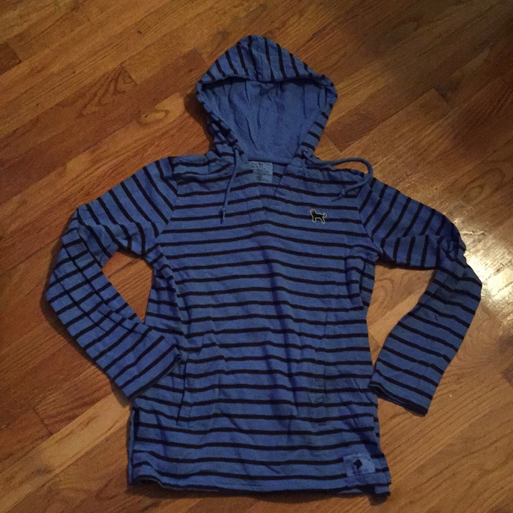Black Dog pullover - Picture 2 of 5